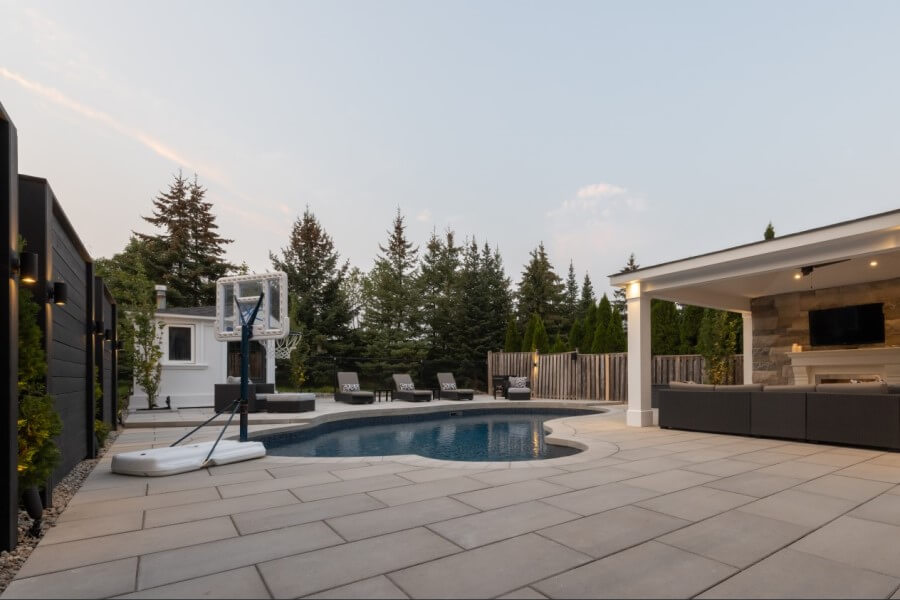 Interlock backyard Toronto